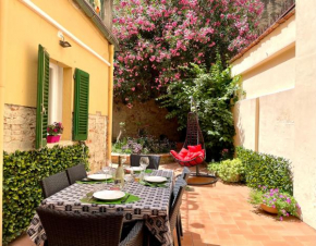 Santa Croce Garden Apartment